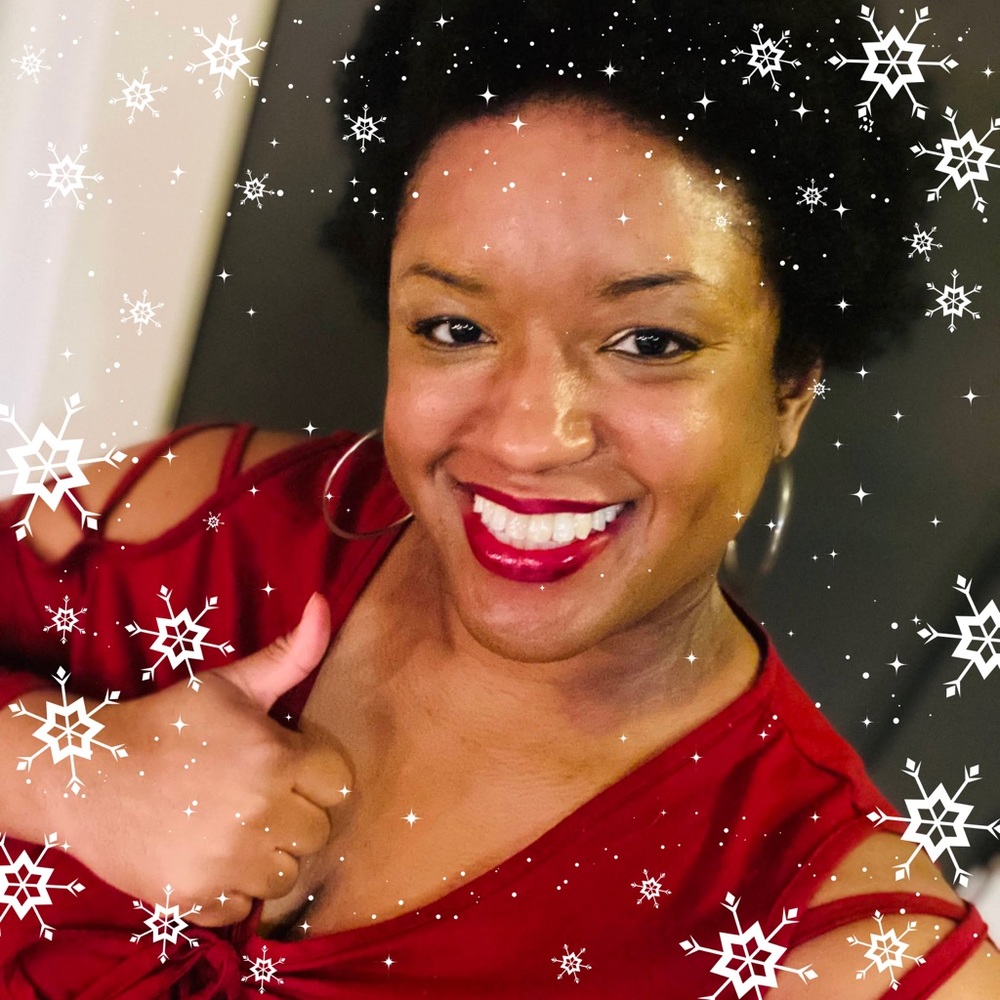 Meet your Posher, Latoya